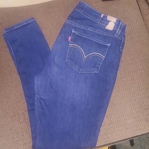 Levi's 535 Super Skinny Jeans